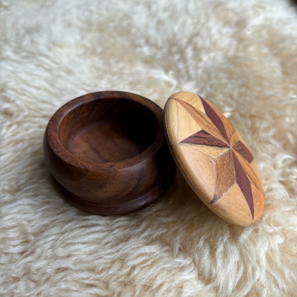 Handmade Wooden Trinket Box - Picture 3 of 6